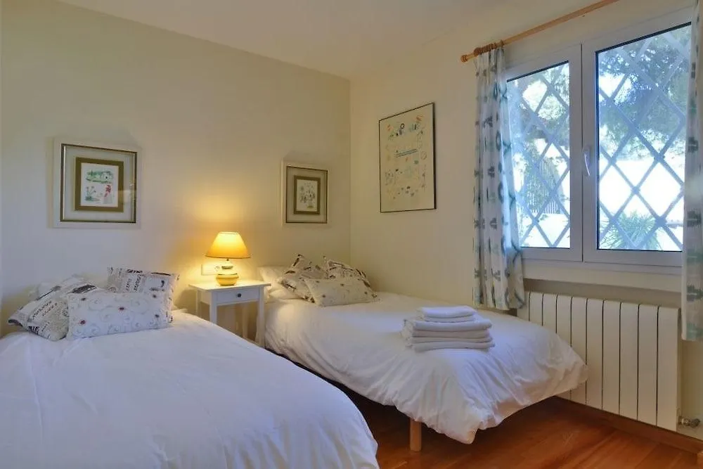 Villa With Incredible Sea Views And Pool ポルト・ダンドラッチ